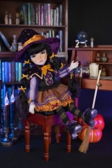 Puppe Ruby Red Fashion Friends: SELENA Halloween Limited Edition